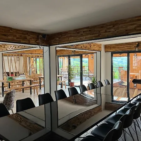 Zdravkovac Country Club - * Topola