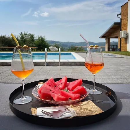 Zdravkovac Country Club - *