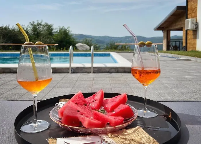 Zdravkovac Country Club - *